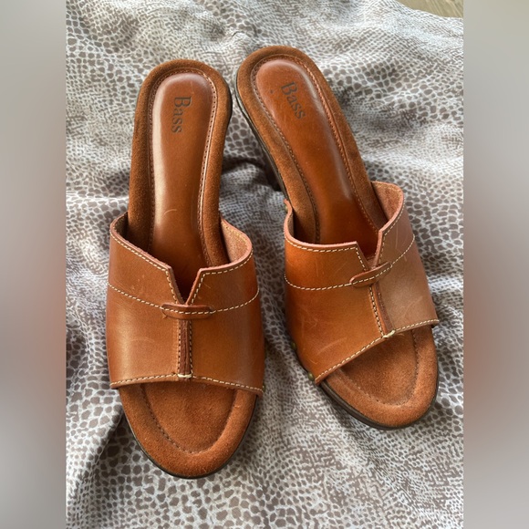 G.H. Bass & Co. Shoes - G.H. Bass & Co Platform Wedge Sandals size 7.5